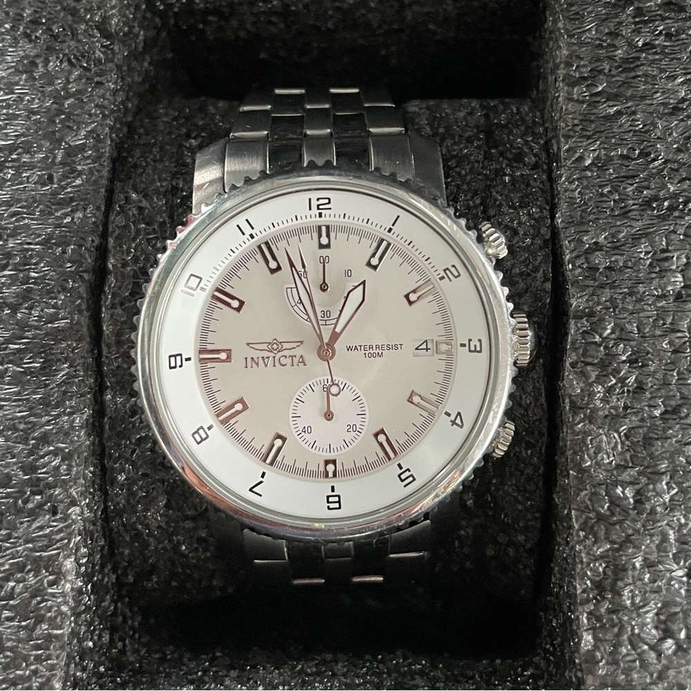 Invicta Men’s Diving Watch Silver